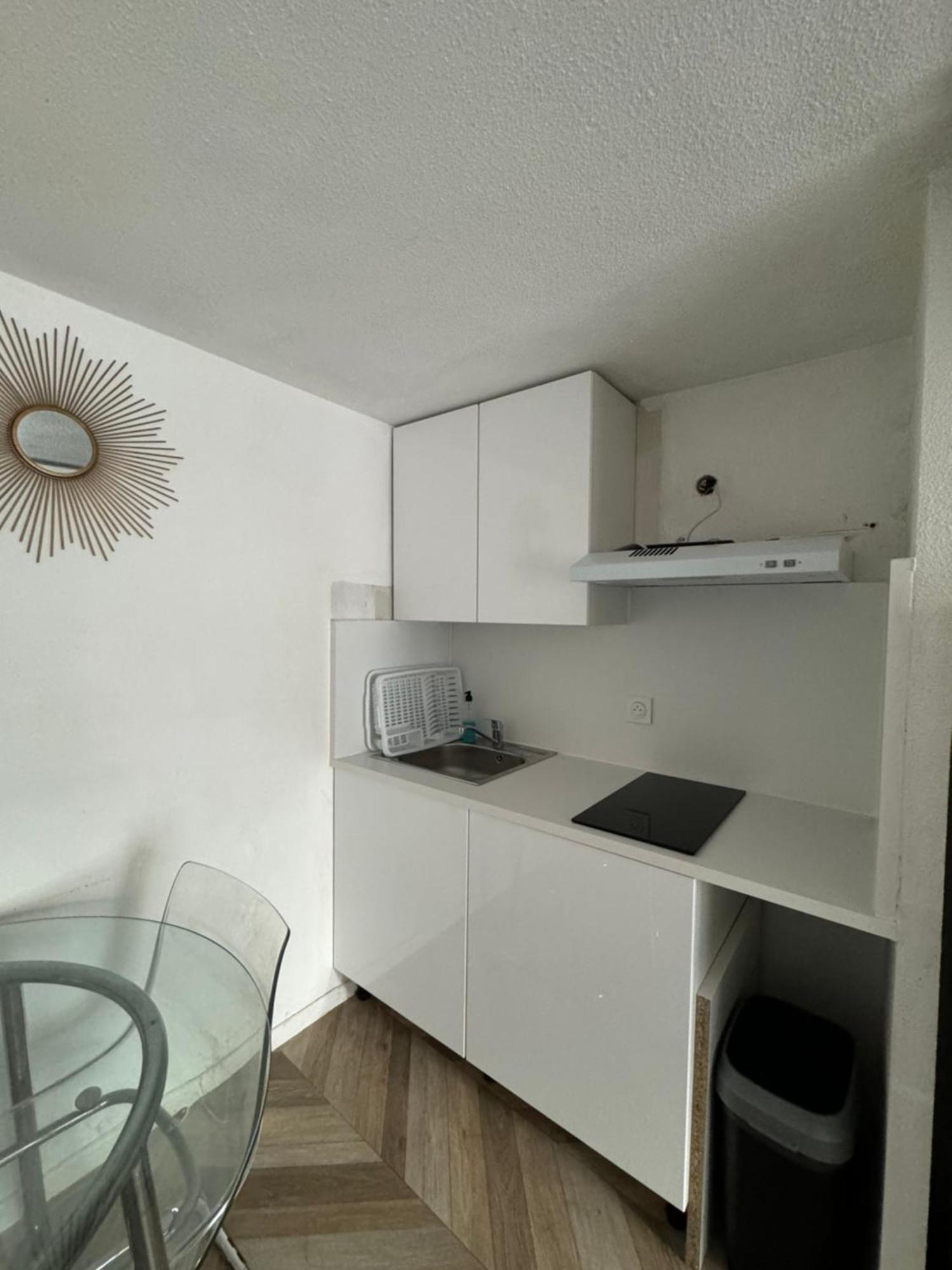 Micro-Maison 100M De La Plage เลอบาร์กาแรส ภายนอก รูปภาพ